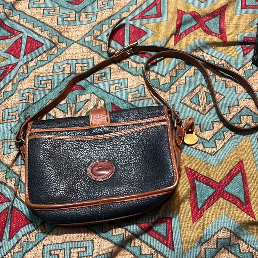 Vintage Dooney & Bourke Navy/Cognac Handbag